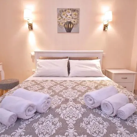 Apartment Casa Nikol In Garitsa Bay Corfu - High Speed Wifi