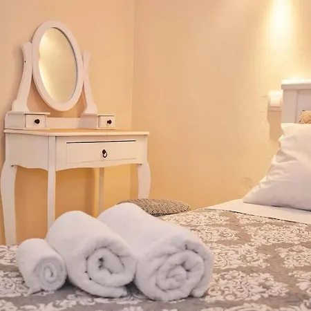 Casa Nikol In Garitsa Bay Corfu - High Speed Wifi Apartment Anemomylos