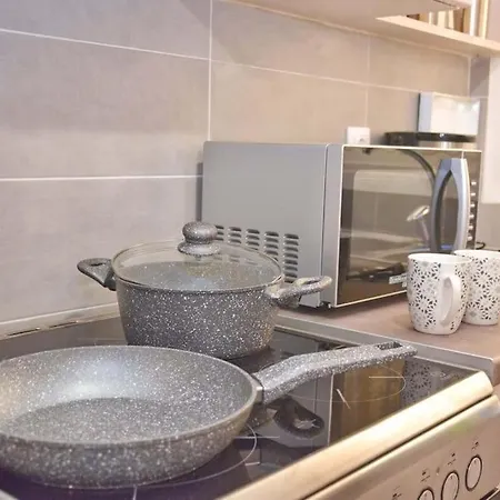 Casa Nikol In Garitsa Bay Corfu - High Speed Wifi