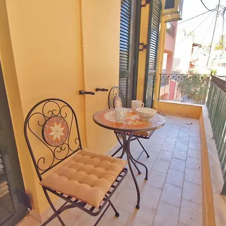 Casa Nikol In Garitsa Bay Corfu - High Speed Wifi * Anemomylos