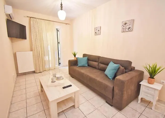Casa Nikol Corfu - High Speed Wifi & Private Parking * Anemomylos